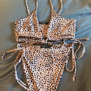 Leopard print tie bikini set
